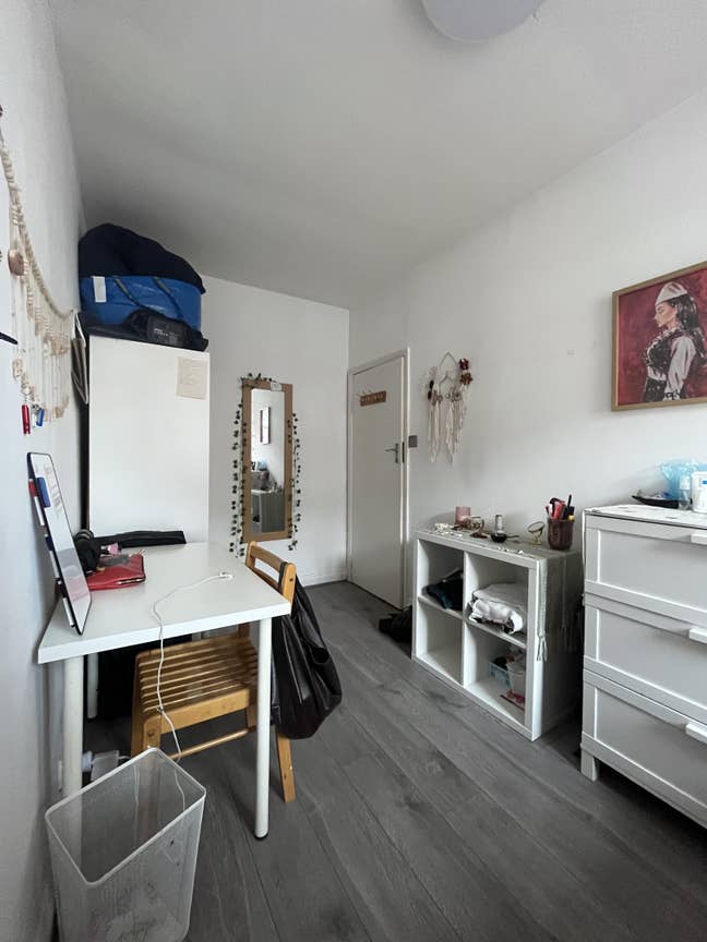 Lovely Room Available in Hendon Central  Main Photo