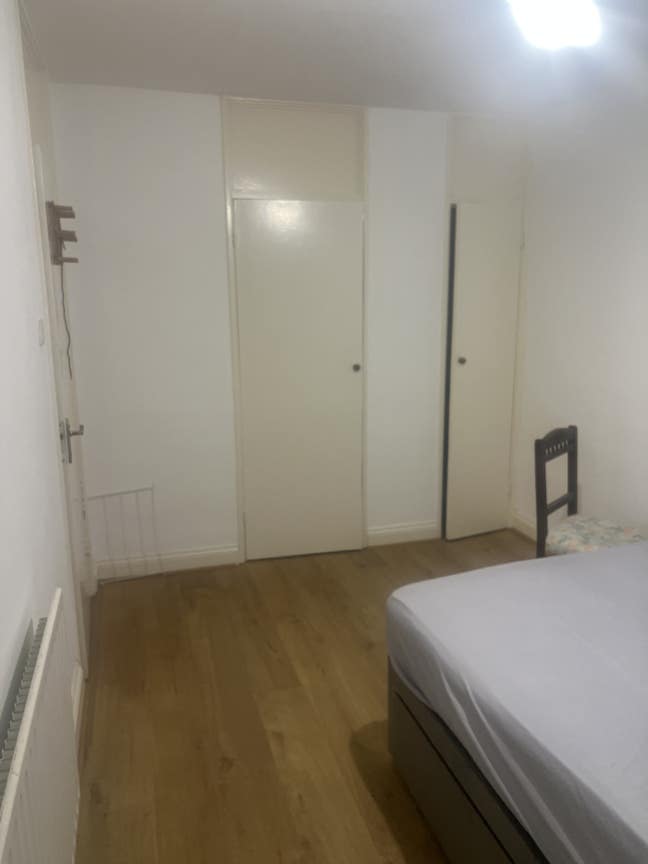  Furnished Double room available for rent 700&pound; Main Photo