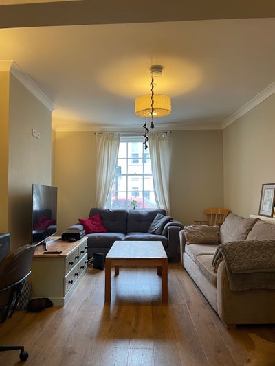 Room available by Harbourside Main Photo