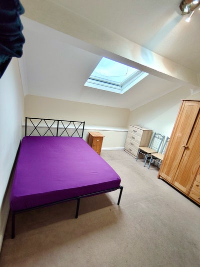 2 Lovely Room in Stratford!Couple Welcome!Bill Inc Main Photo