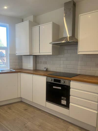 2 bedroom flat/ unfurnished  Main Photo
