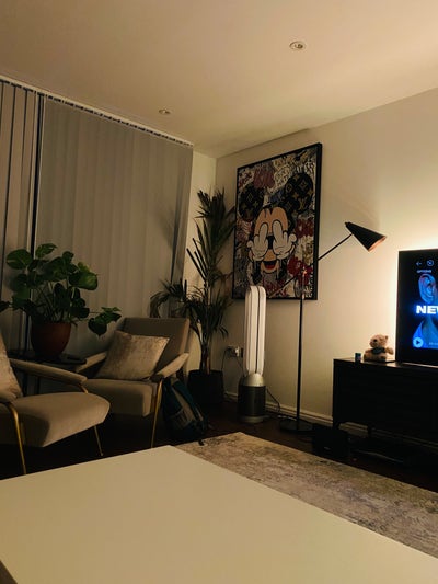 Beautiful En-suite double room fully furnished  Main Photo