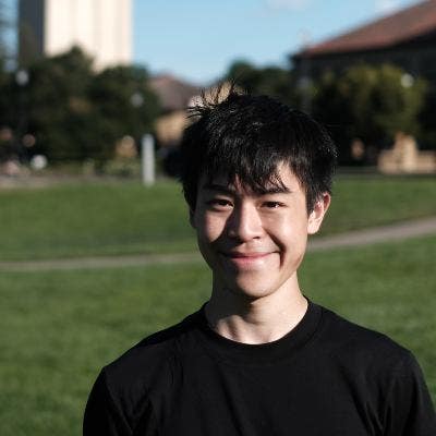 Looking for 1 - 2 flatmates to share a flat summer Main Photo