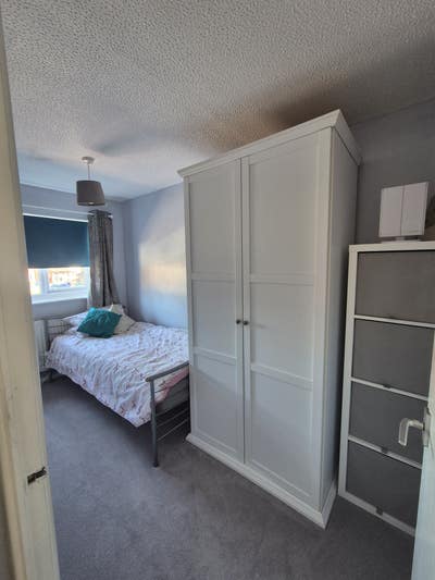 Single Room available - Bills Included Main Photo