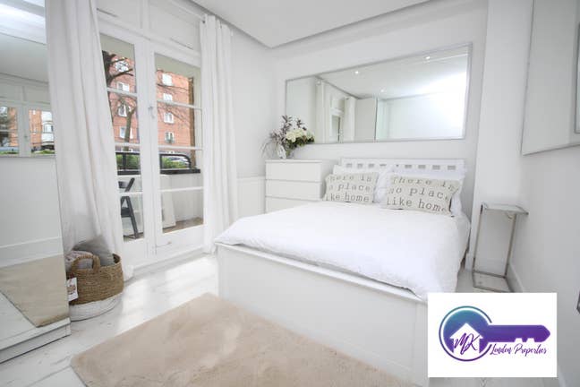 Double Room in Paddington Available from Now Main Photo