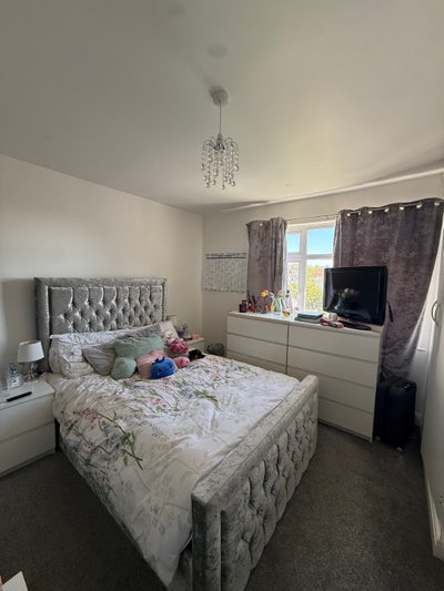 Bright Double Room to Rent – Dog Lovers Welcome 🐾 Main Photo