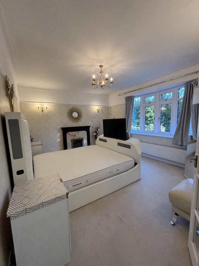 Ground Floor Double Room Fully Furnished, Parking Main Photo