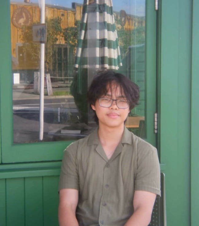 24M Student looking for a single or double room  Main Photo