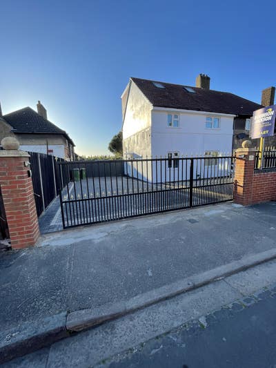 Large Rooms | All Bills Included | Great Location Main Photo