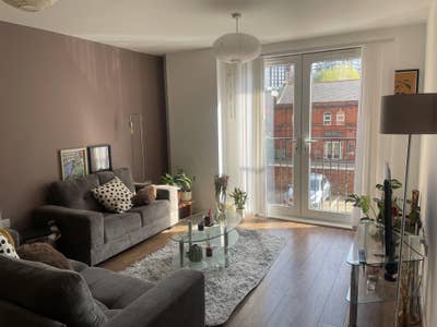 1 month-City Centre DoubleRoom w/ Bathroom  Main Photo