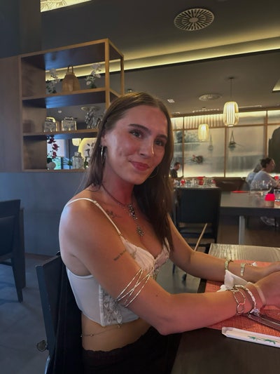 Looking for double room in London! 🩵🤸‍♀️☺️🪷 Main Photo