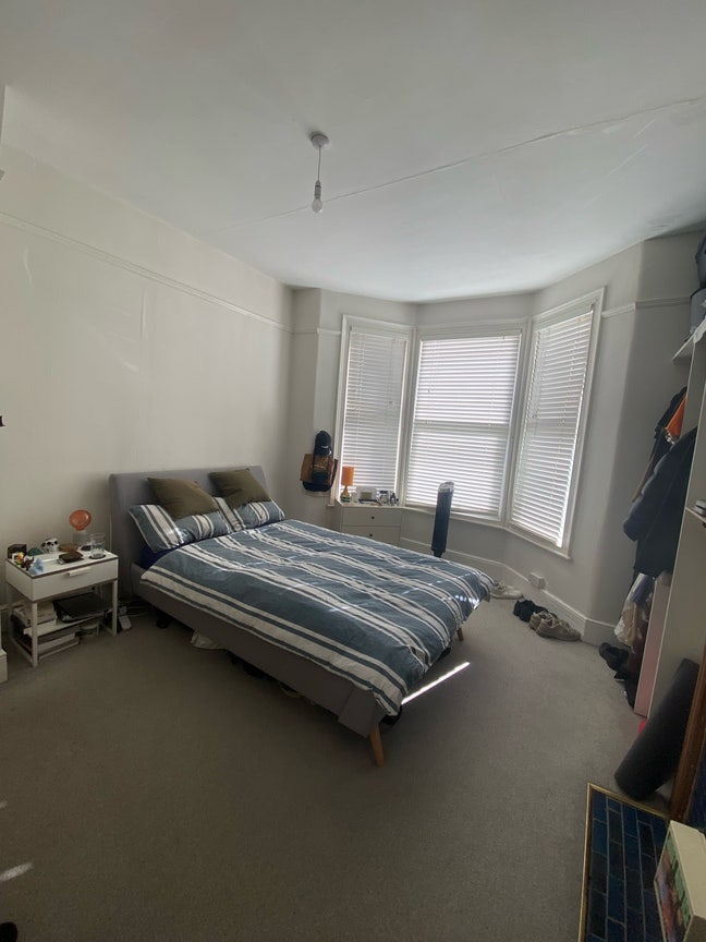 Large Double Room with Garden in Brockley (Zone 2) Main Photo