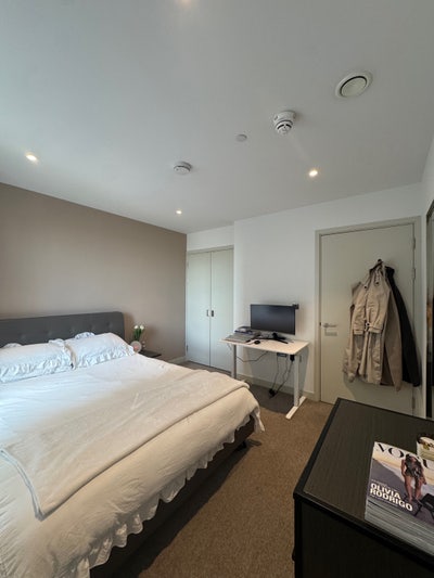 Zone 1 Double Room Available (Fully Furnished) Main Photo