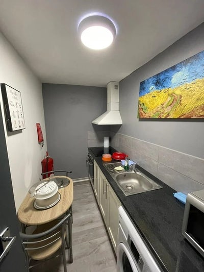 Ensuite Rooms in West Drayton London, UB78BY Main Photo