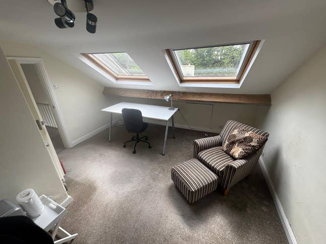 Top floor of large period residence Main Photo