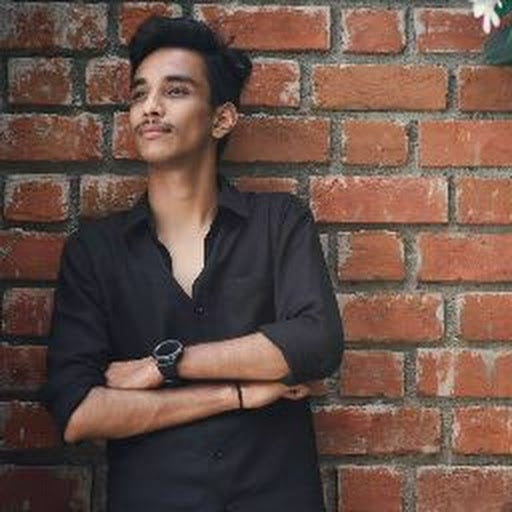 Professional Male seeks a single or double room Main Photo