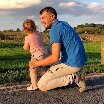 29 year old Male seeks a single or double room Main Photo