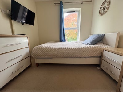 Double & Ensuite Ashley X Village BH14 No Bills Main Photo