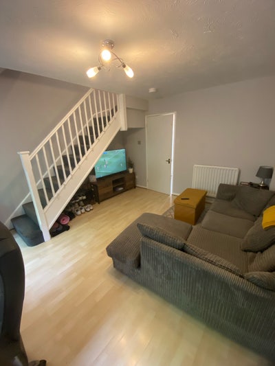 Double Bedroom  Main Photo