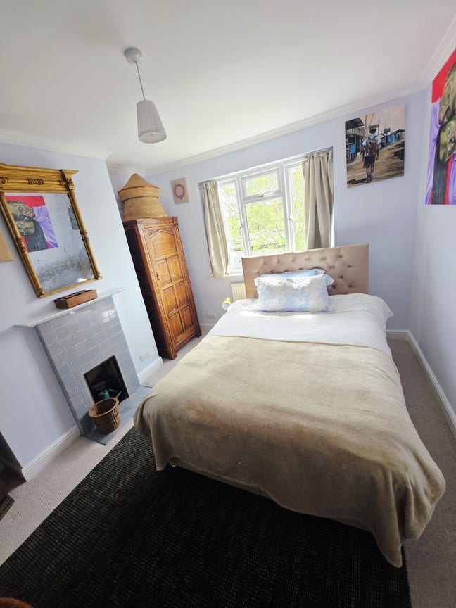 Rayners Lane Double Room • Weekly Let • Free Parki Main Photo