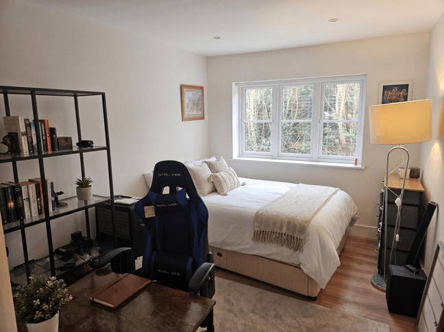 Double Room In Old Amersham Town Main Photo