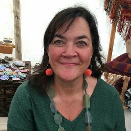 59 year old Female seeks a double room Main Photo