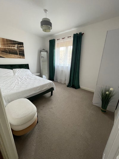 Double Room to Rent - Little Stanion  Main Photo