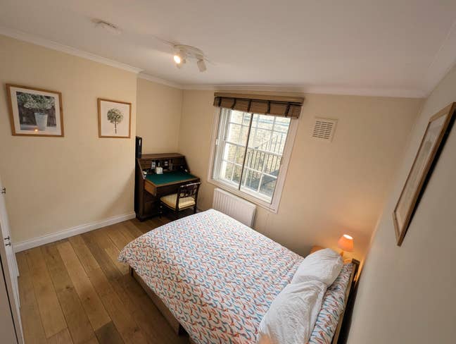 Super central, with garden, all bills included Main Photo