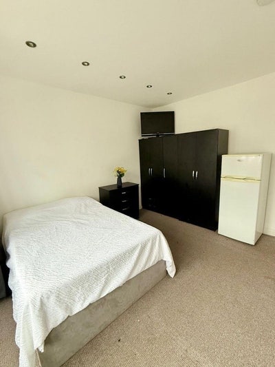 ✨ 🛏️ 2X Double Rooms to Let in Streatham  Main Photo