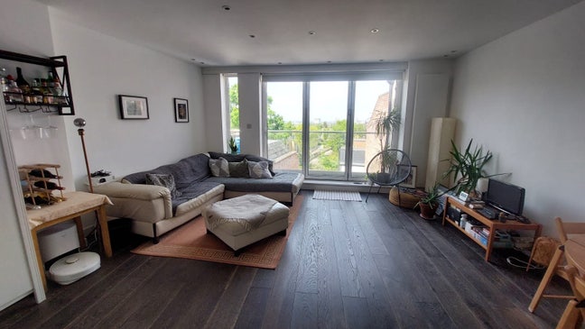 Double en-suite room in Childs Hill Main Photo