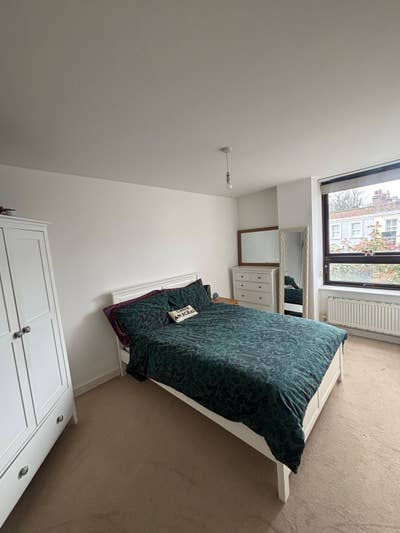 Friendly Female Wandsworth Flat Share  Main Photo