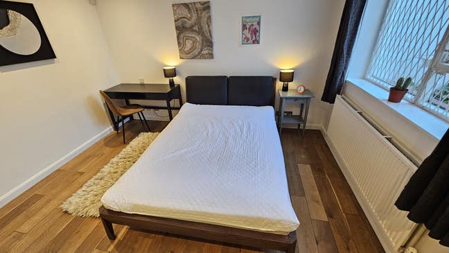 Tranquil Garden Flat Main Photo