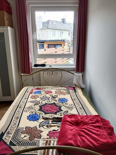Spare Bedroom Available for Short-Term Let Main Photo