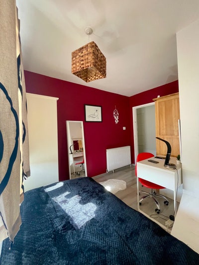 Single and double rooms available  Main Photo