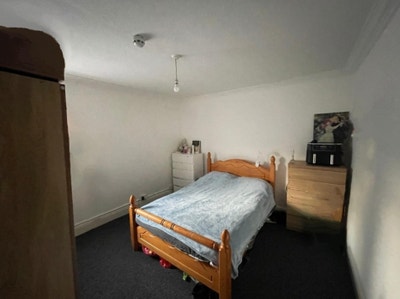 Large Double Rooms - Barnet - Available Now Main Photo