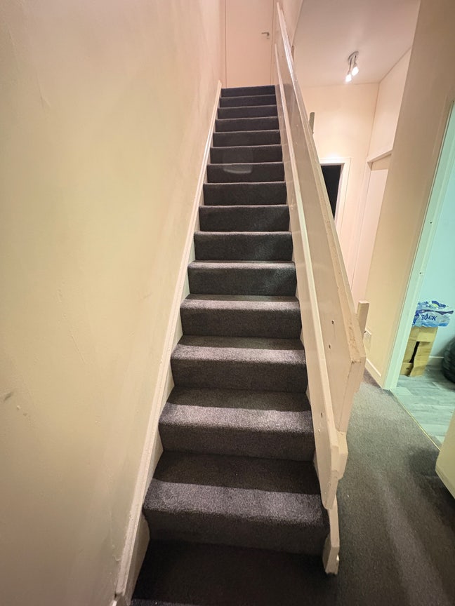 Double Bedroom  Main Photo