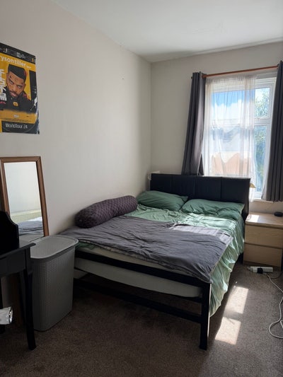 Rooms for Let Main Photo