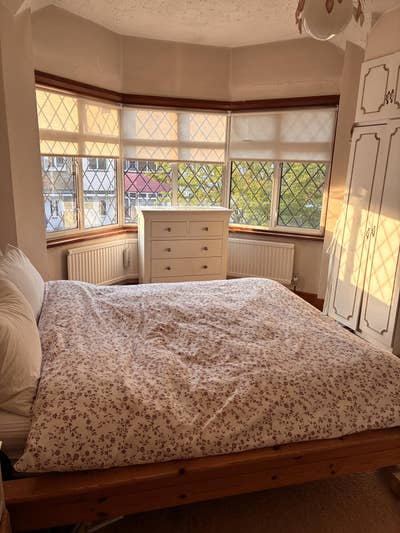 Bright Large Double Room | Acton | Great Light Main Photo