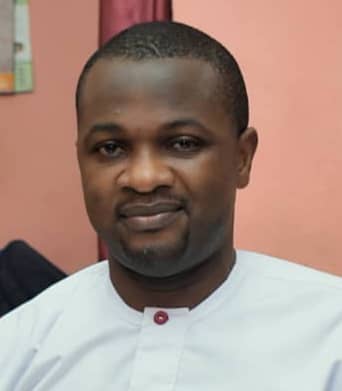 Professional Male seeks a single or double room Main Photo