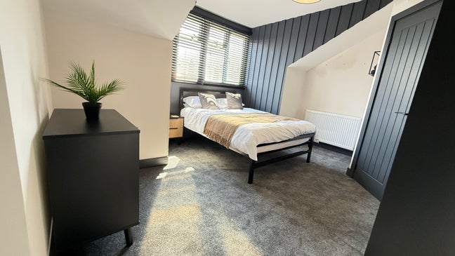 Exclusive Professional HMO - Ensuite - Bills Incl  Main Photo