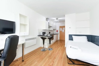 Urgent tenancy takeover for studio in Leicester  Main Photo