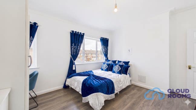 Two Large Rooms in a Shared Flat – N18 🏠Tottenham Main Photo
