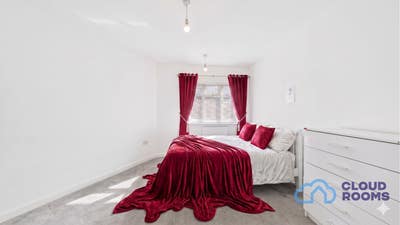 Double Room in Shared Flat- HA9 🏠 Wembley Park Main Photo