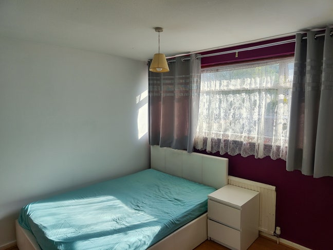 Freshly Repainted Double Room | Quiet Home  Main Photo