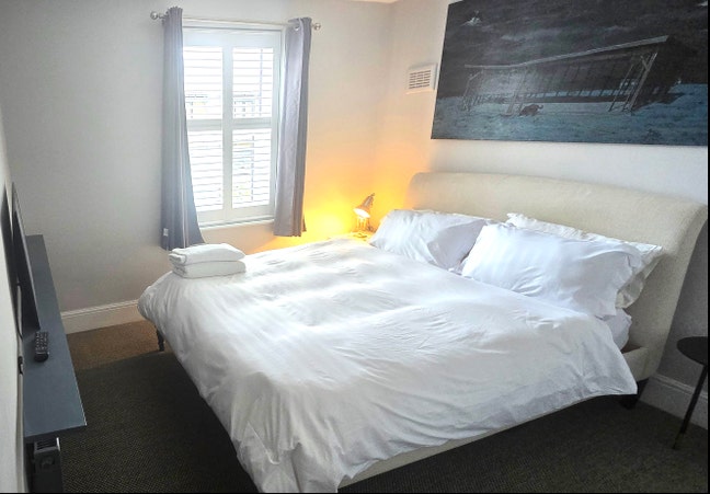 Luxury Double Room with Bathroom adjacent Main Photo