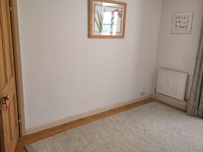 Double in calm and relaxed Southville home Main Photo