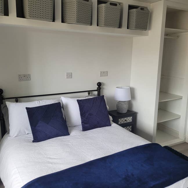 Modern double room Main Photo