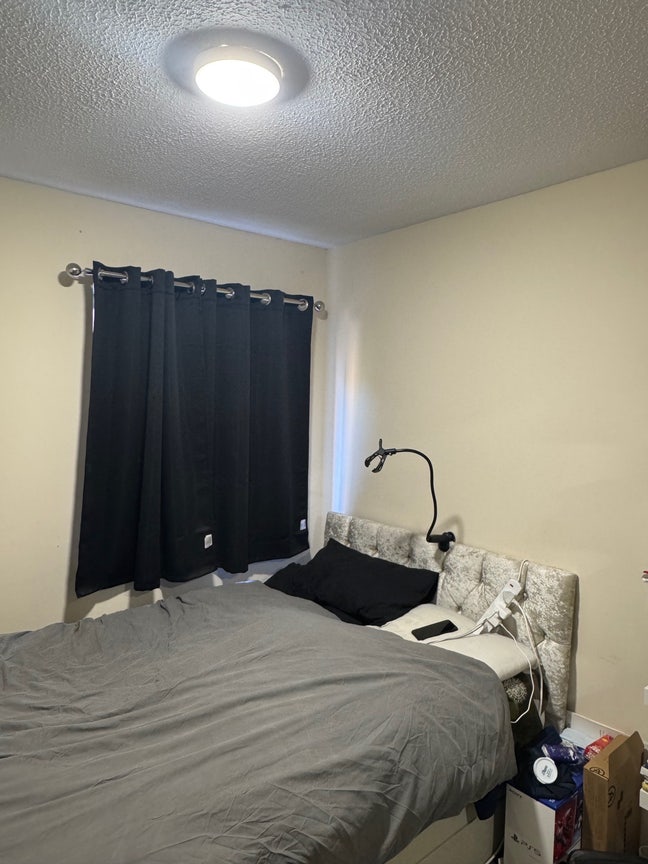 Double bed room available EH14 1PD Main Photo