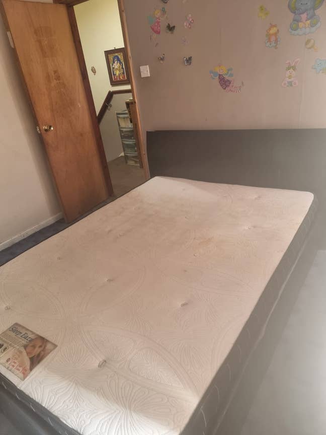 Comfortable Double Bedroom Main Photo