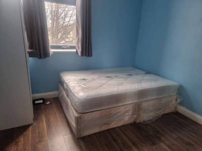 1  bedroom Flat on Ilford Lane  Main Photo